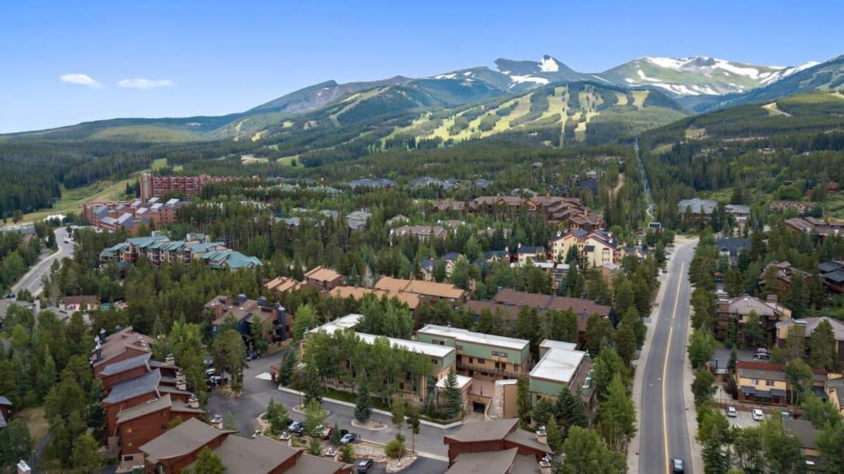 Downtown Chalet Close To Main St With Pool And Hot Tub Breckenridge Exterior foto